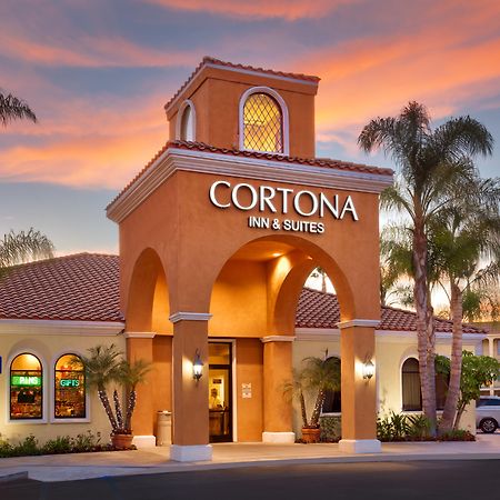 Cortona Inn And Suites Anaheim Resort Экстерьер фото