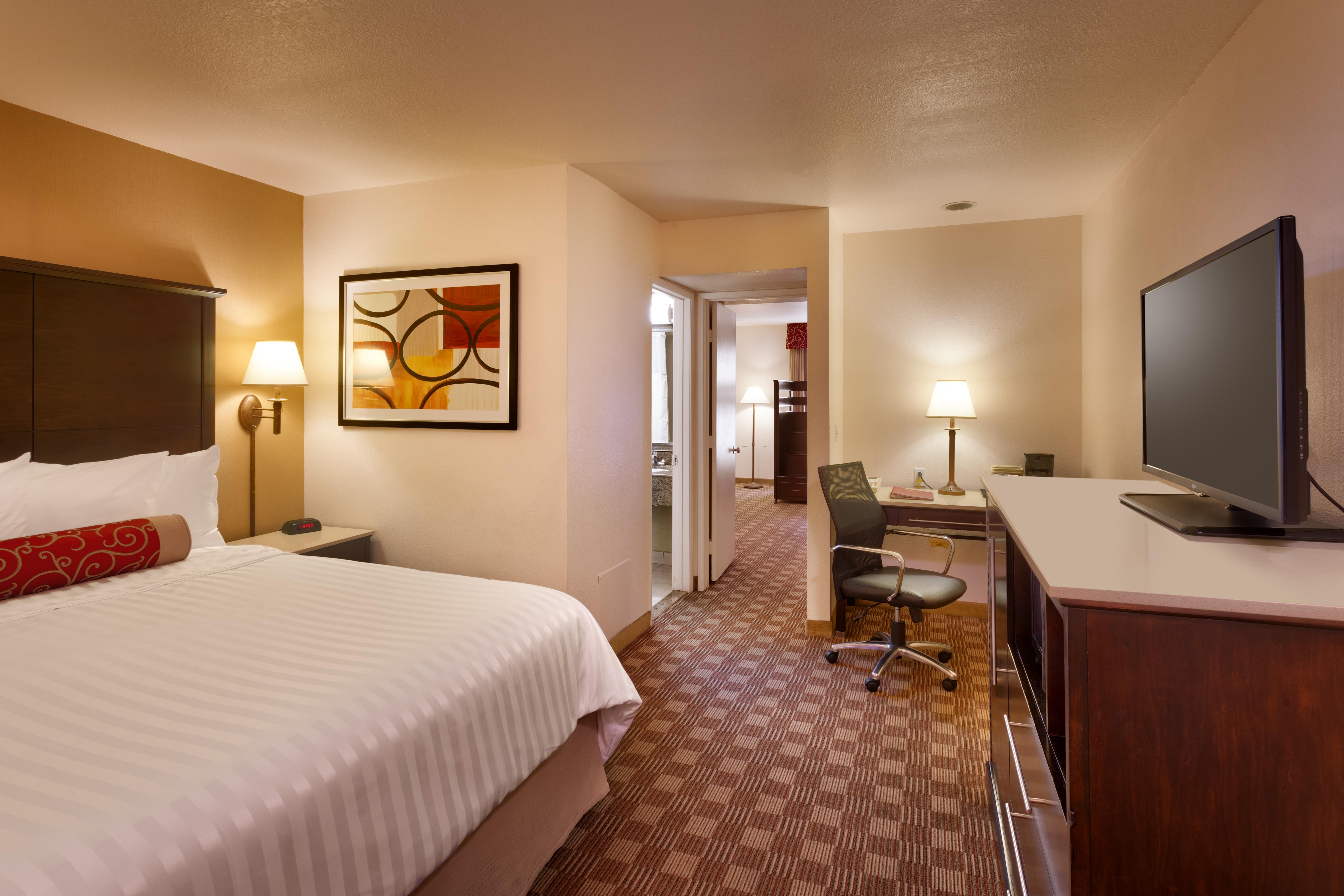 Cortona Inn And Suites Anaheim Resort Экстерьер фото